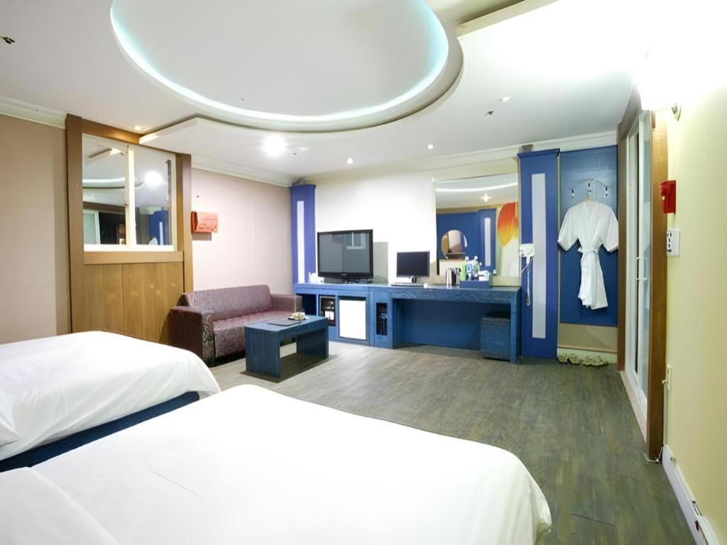 Hotel Head-One Uijeongbu Eksteriør billede