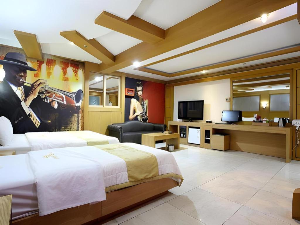 Hotel Head-One Uijeongbu Eksteriør billede