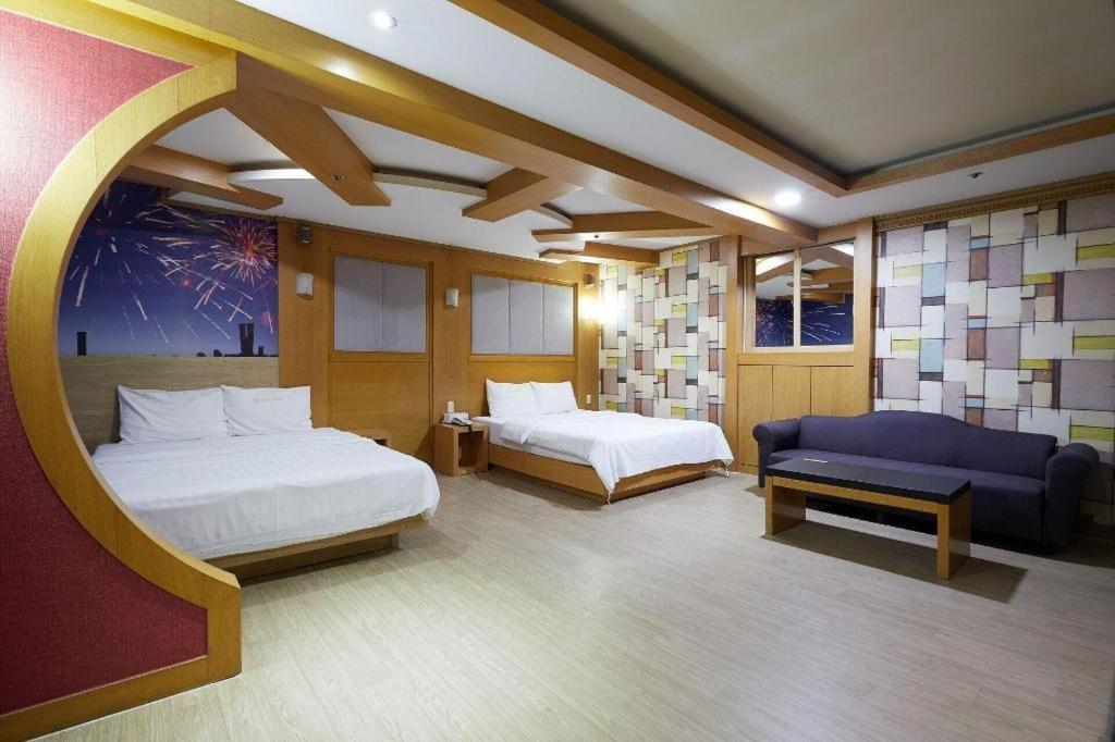 Hotel Head-One Uijeongbu Eksteriør billede