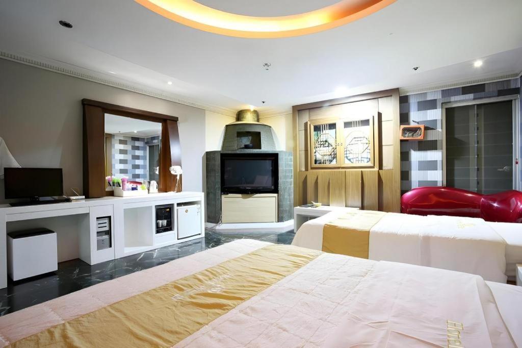 Hotel Head-One Uijeongbu Eksteriør billede